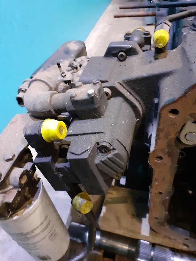 New Holland L85 (Spare part/Reservedel/Ersatzteil)