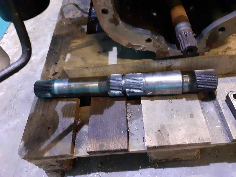 New Holland L85 (Spare part/Reservedel/Ersatzteil)