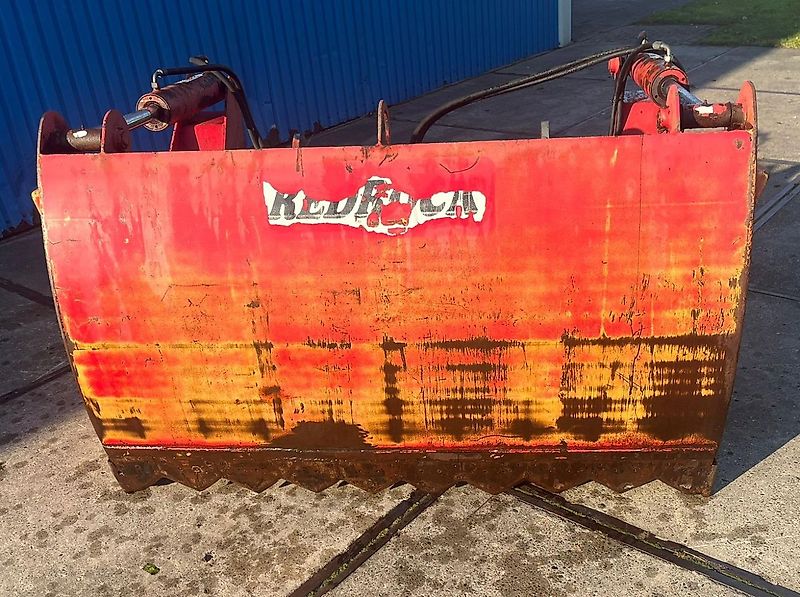 Redrock 180 Kuilhapper met dichtebodem