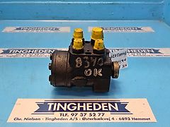 New Holland 8340 (Spare part/Reservedel/Ersatzteil)