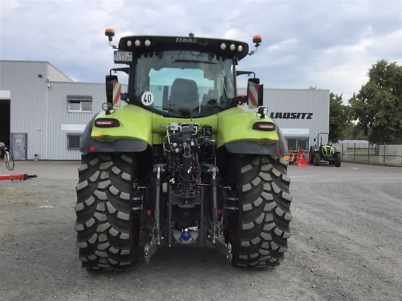 Claas TRAKTOR AXION 830 CM