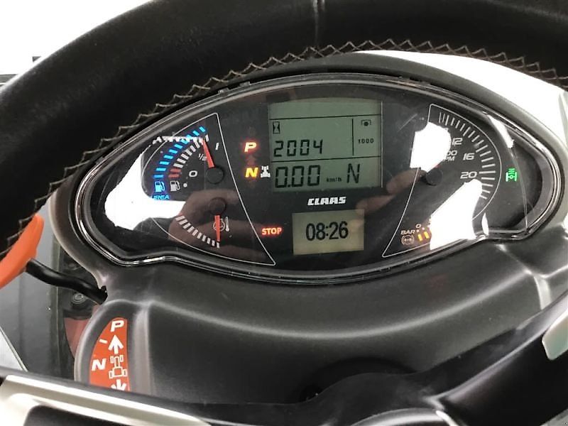 Claas TRAKTOR AXION 830 CM