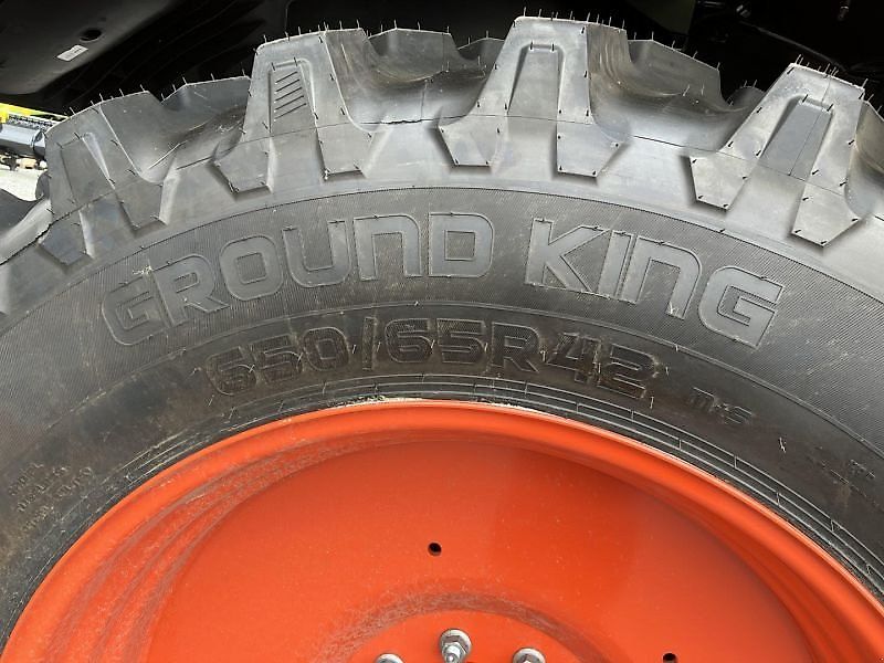 Claas TRAKTOR AXION 830 CM