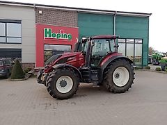 Valtra T154 V