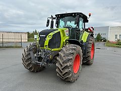 Claas Axion 810