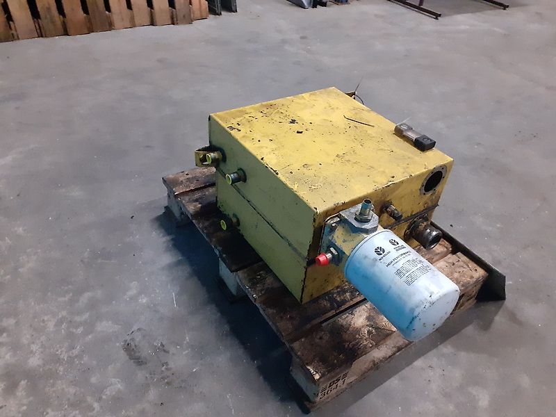 New Holland TX68 (Spare part/Reservedel/Ersatzteil)