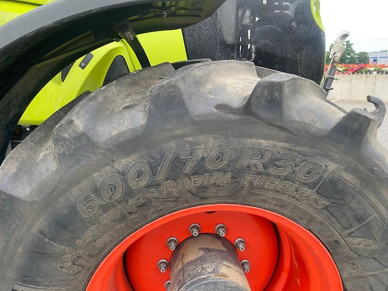 Claas Axion 870 Cmatic + GPS RTK