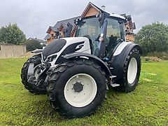 Valtra N175D mit Rüfa