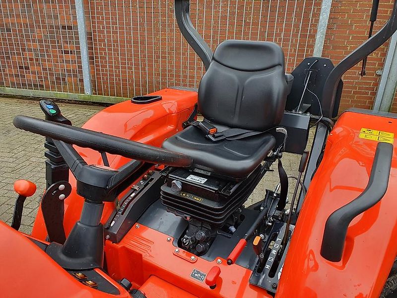 Kubota L1-382 HST mit Frontlader Garantie bis 24.03.2027