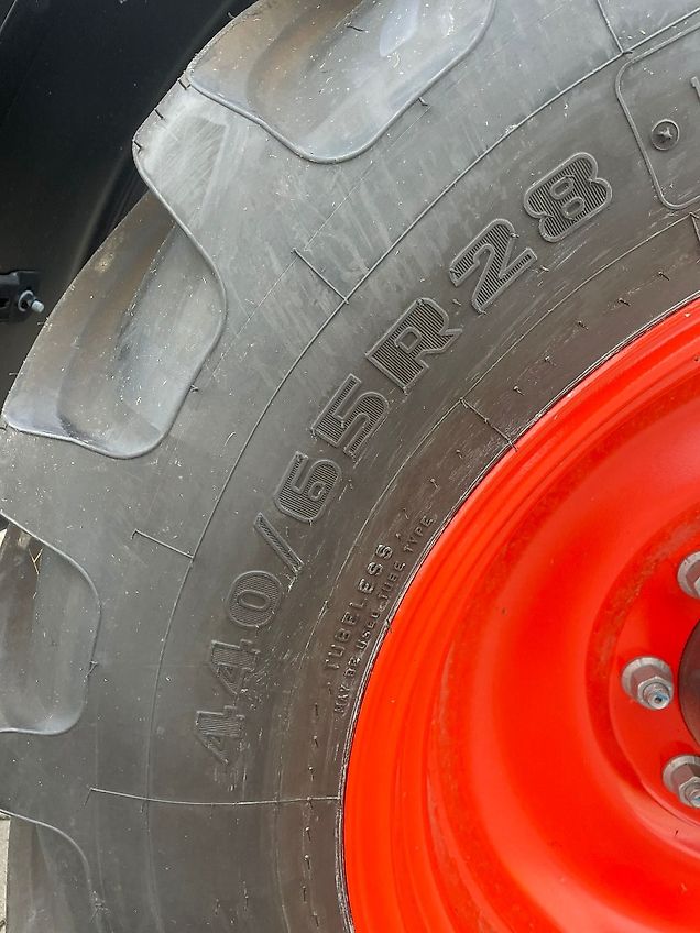 Claas ARION 420 CIS + FL 100 Frontlader