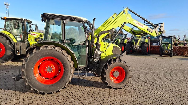 Claas Elios 210