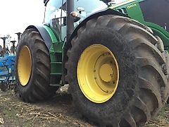 Michelin AXIOBIB 710/75R42 + 620/75r30 til JD6r