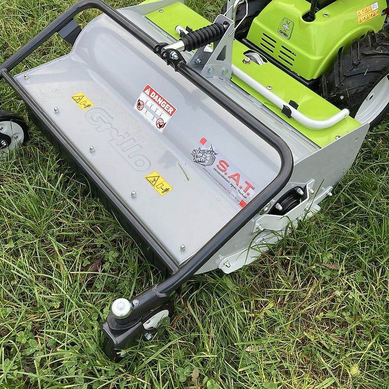 Grillo GH9 Wiesenmulcher mit Schneefräse