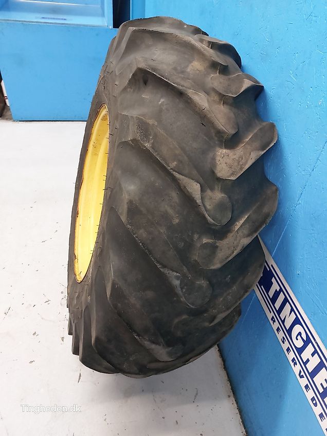 New Holland 24" 16.9-24 (Spare part/Reservedel/Ersatzteil)
