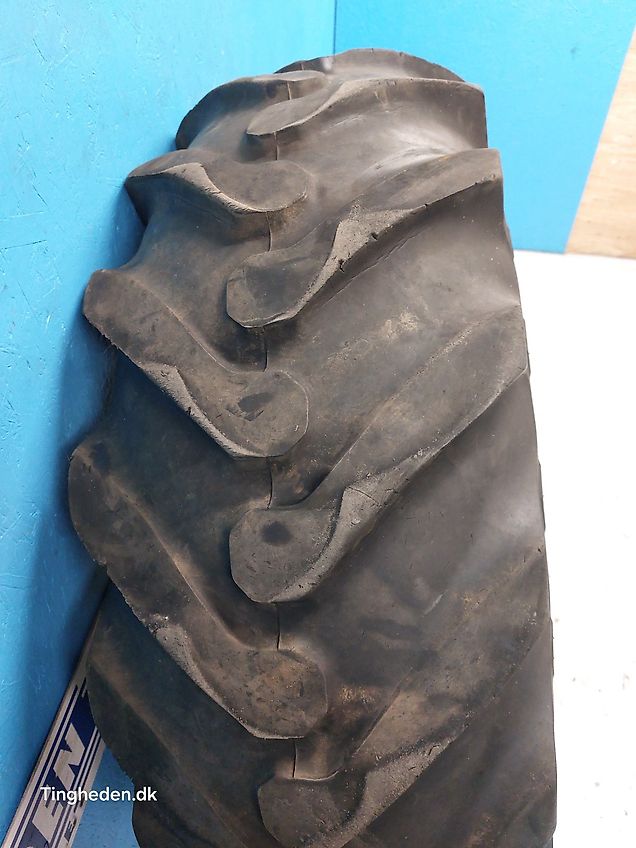 New Holland 24" 16.9-24 (Spare part/Reservedel/Ersatzteil)