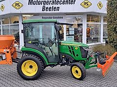 John Deere 2032R