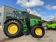 John Deere 6215R Tractor (ST24210)
