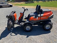 Husqvarna Rider R418 TsX AWD