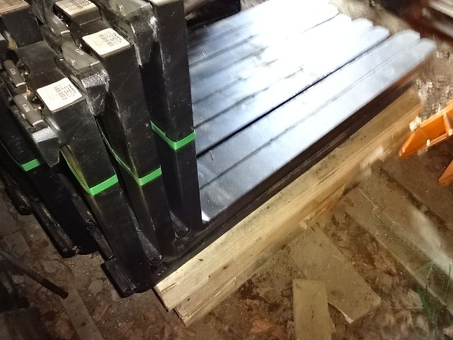 Palettengabel Euro SW- Anbau - Rahmen  mit Zinken SONDERPREISE-NEUE Palettengabel mit 1,2 mtr. Zinken - Rahmen mit Zinken