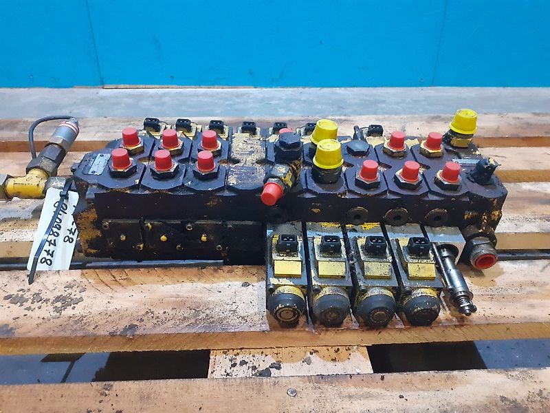 New Holland TX68 (Spare part/Reservedel/Ersatzteil)