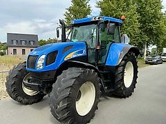 New Holland TVT145