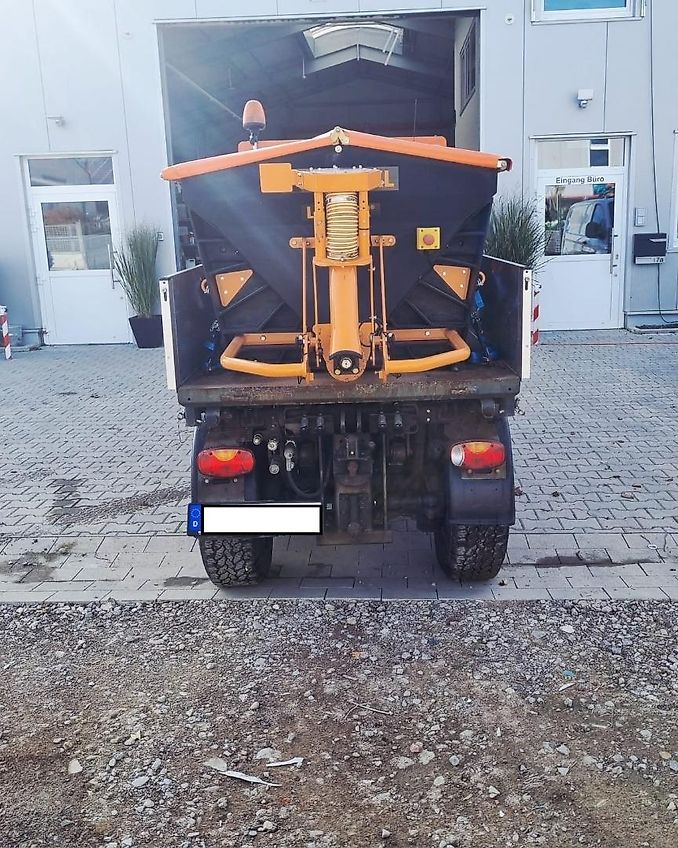 Holder Muvo im Kundenauftrag