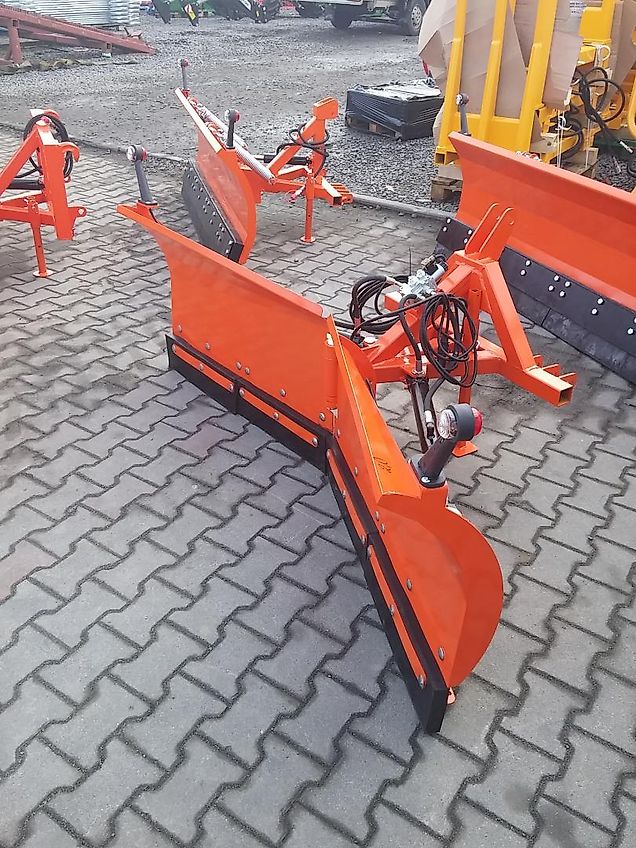 Top-Agro Schneepflug Vario Hydr.1,5M;1,8M;2,0M;2,2M WINTERAKTION SHP-SMV15 SERIE SMART