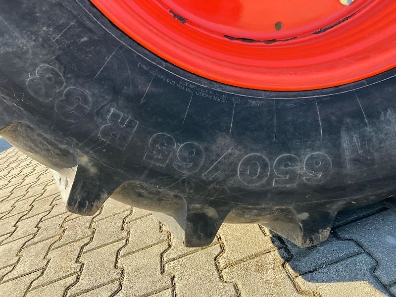 Claas ARION 550 CMATIC CEBIS