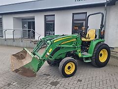 John Deere 3320 MY11