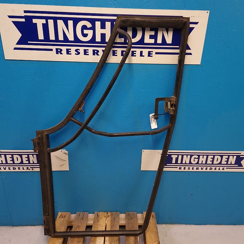 New Holland 8770 (Spare part/Reservedel/Ersatzteil)