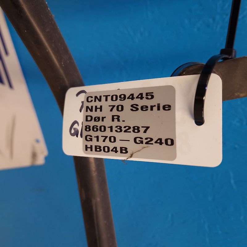 New Holland 8770 (Spare part/Reservedel/Ersatzteil)