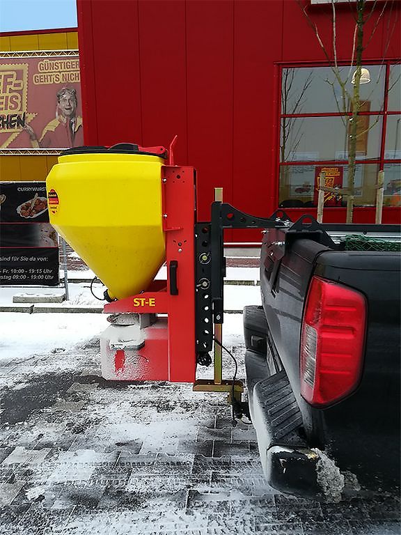 Adler ST-E Streuer Traktor Radlader Pick-up Lehner NEU