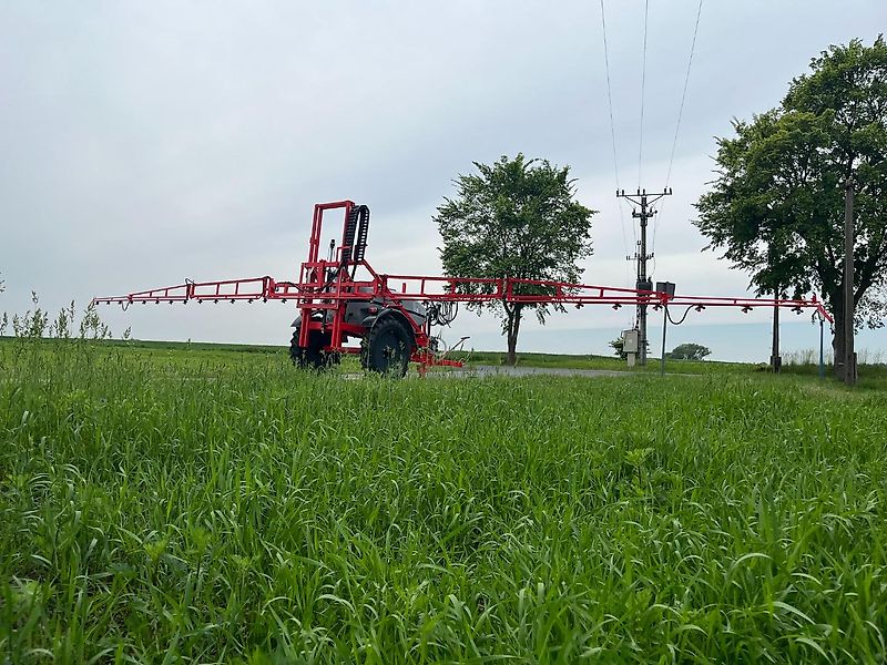 AGROFART Feldspritze Gezogen AF1215 / Field sprayer 1200l / Opryskiwacz polowy przyczepiany 1200l 15m