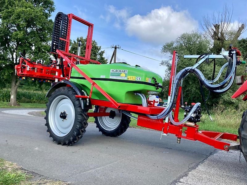 AGROFART Feldspritze Gezogen AF1215 / Field sprayer 1200l / Opryskiwacz polowy przyczepiany 1200l 15m