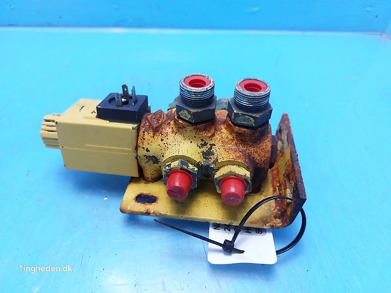 New Holland TF46 (Spare part/Reservedel/Ersatzteil)