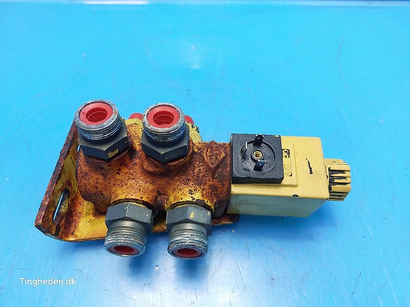 New Holland TF46 (Spare part/Reservedel/Ersatzteil)