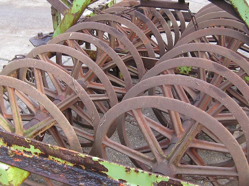 Dowdeswell/Tigges 9 10