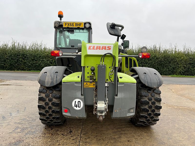 Claas SCORPION 7044