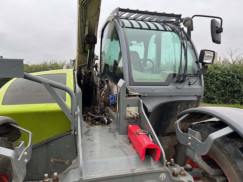 Claas SCORPION 7044