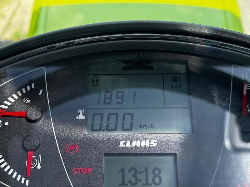 Claas ARION 660 CMATIC