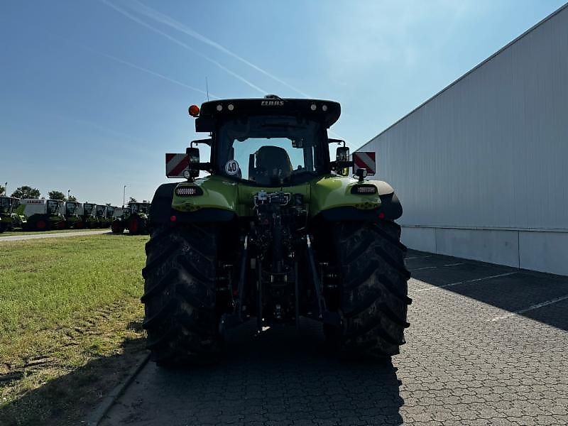 Claas AXION 870