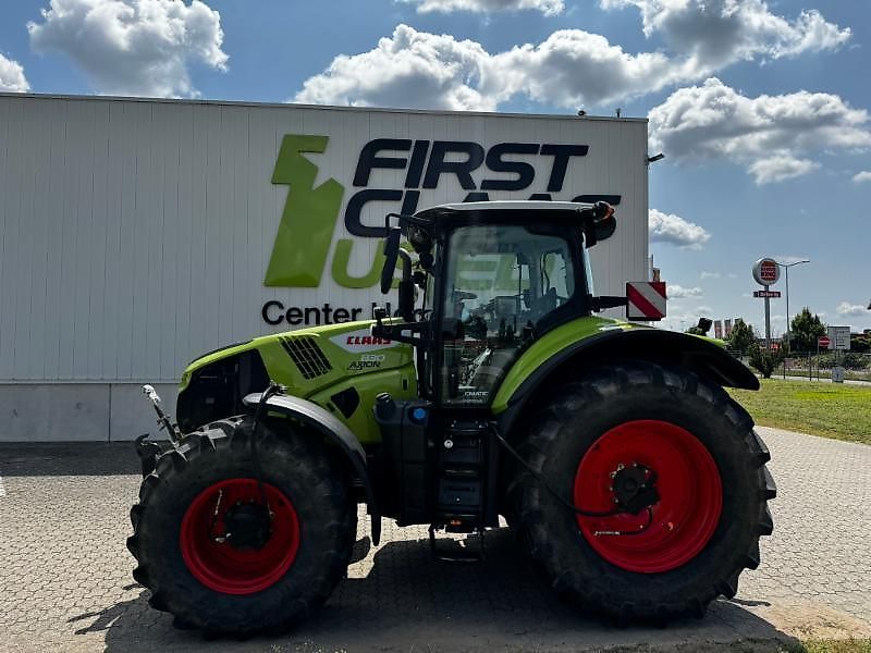Claas AXION 830