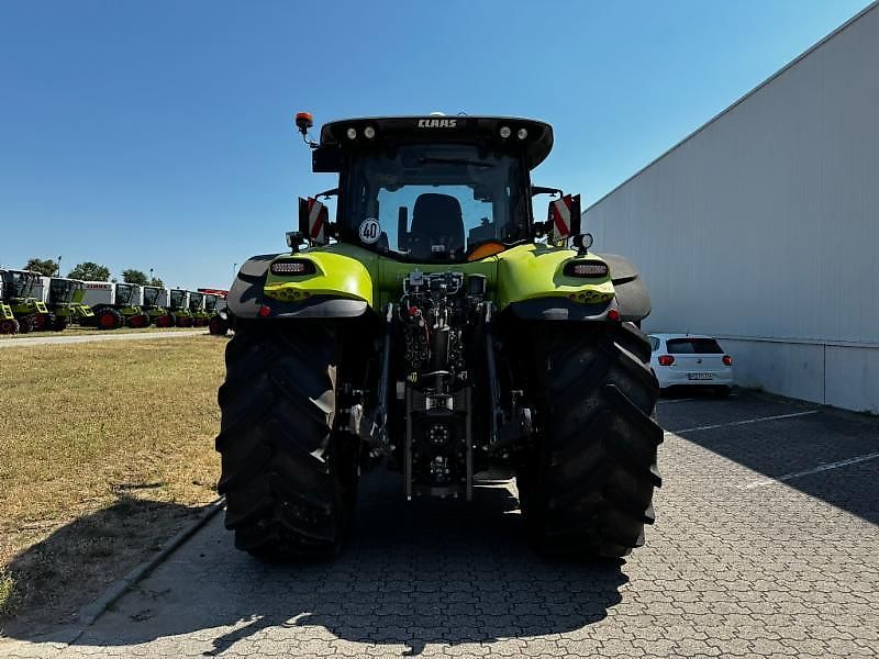 Claas AXION 870