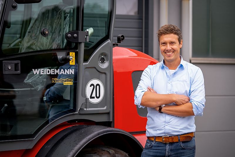 Contact Mr. Arne Heuer