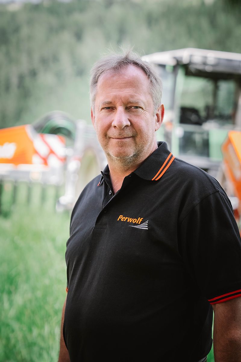 Contact Mr. Johannes Zechner