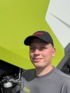 Contact Mr. Wojciech Wywial