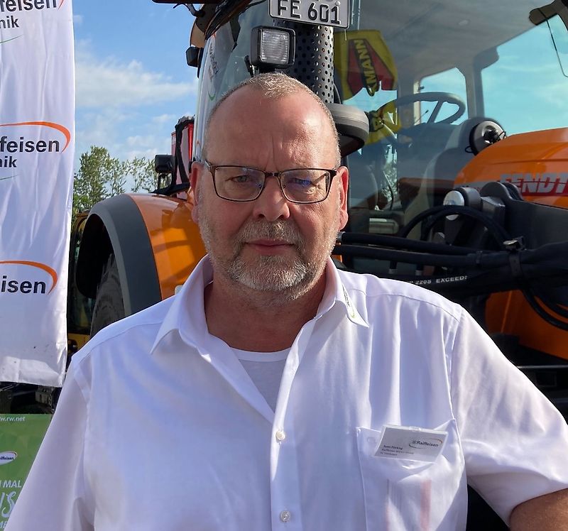 Contact Mr. Sven Pöcking